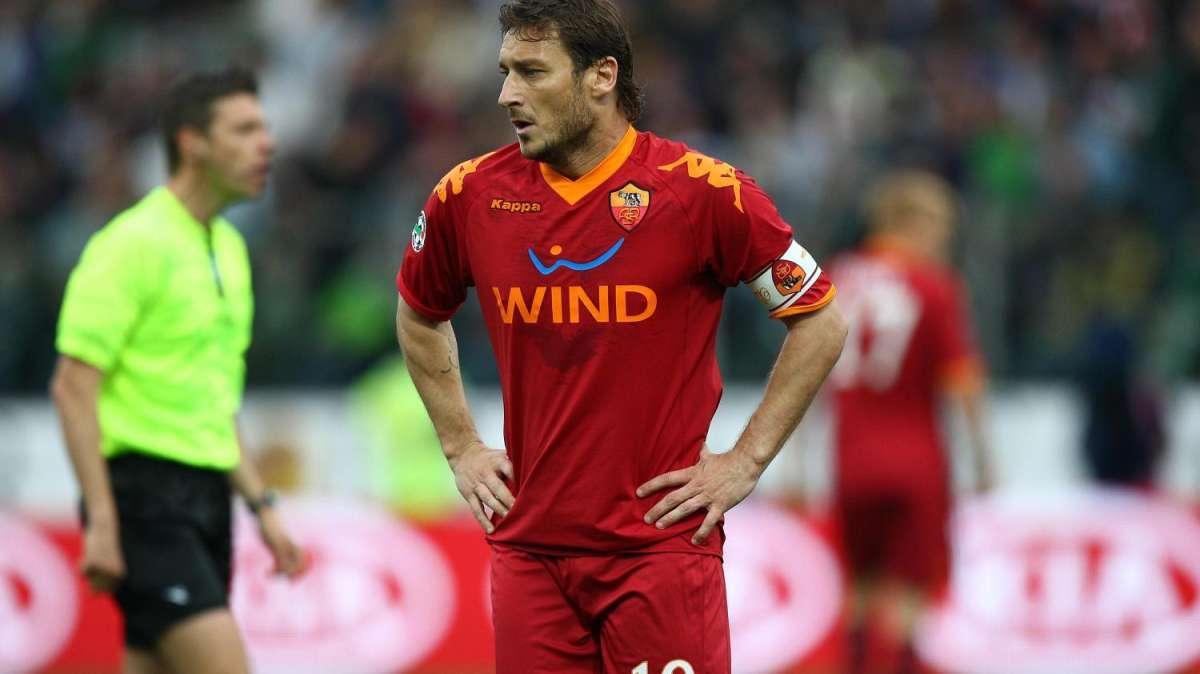 Trigoria: per Totti nulla di grave, differenziato per il Pek. Primavera eliminata dal Chievo