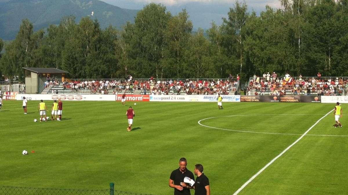 Amichevole Roma-Rappr. Riscone 9-1, doppietta per Florenzi e Osvaldo, in gol Borriello, Totti, Pjanic, Lamela e Frediani. FOTO! VIDEO!