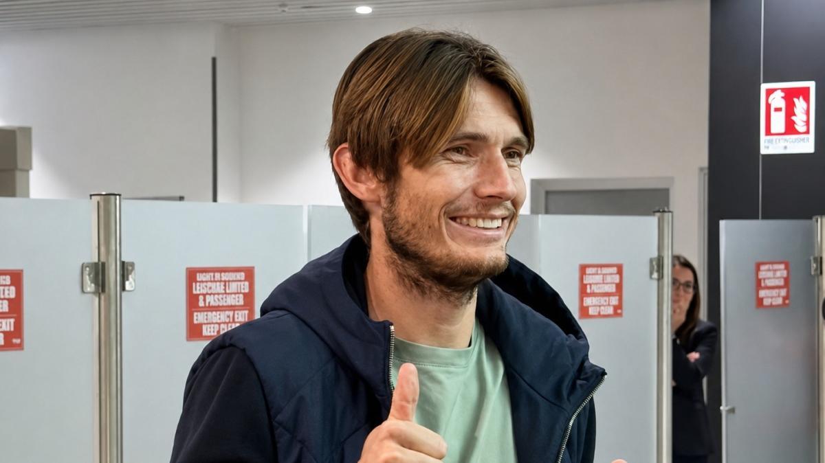Immagine strip Calciomercato n.3