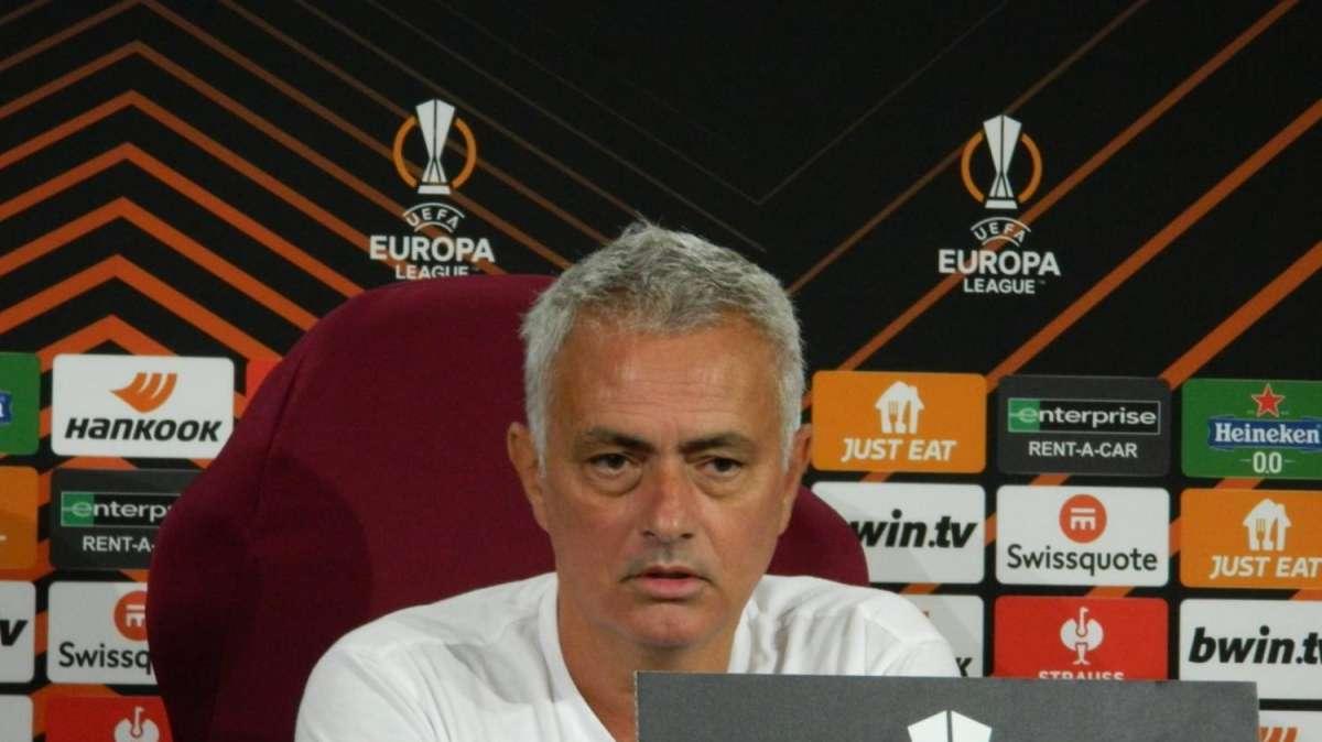 La conferenza stampa di Mourinho alla vigilia di Roma-HJK Helsinki. VIDEO!
