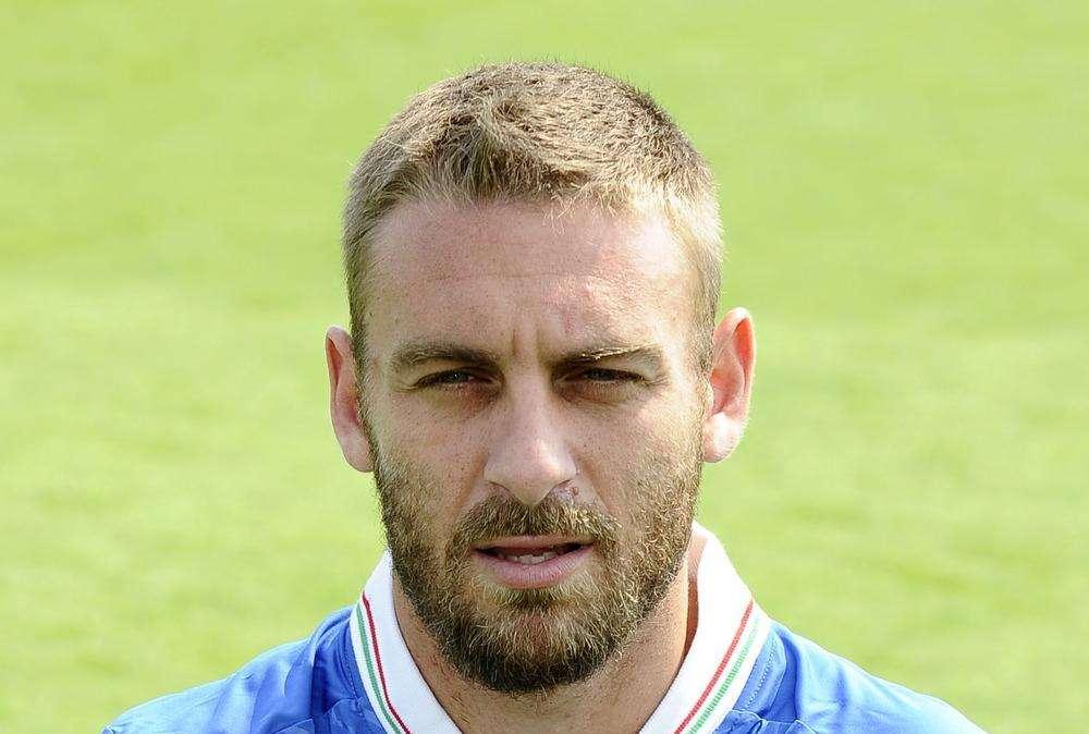 Nazionale, De Rossi provato come difensore