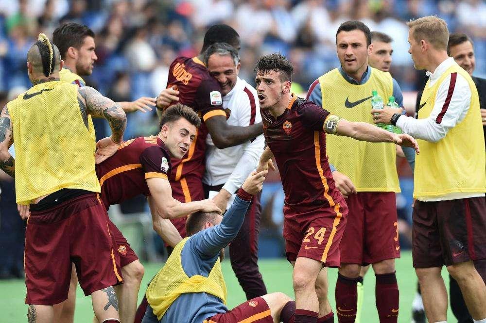 Accadde oggi - Il figlio di Monchi: "Saremo al tuo fianco in questo cammino che sta per iniziare". La Roma stravince il derby, Pjanic: "La Lazio? Quegli altri non esistono"