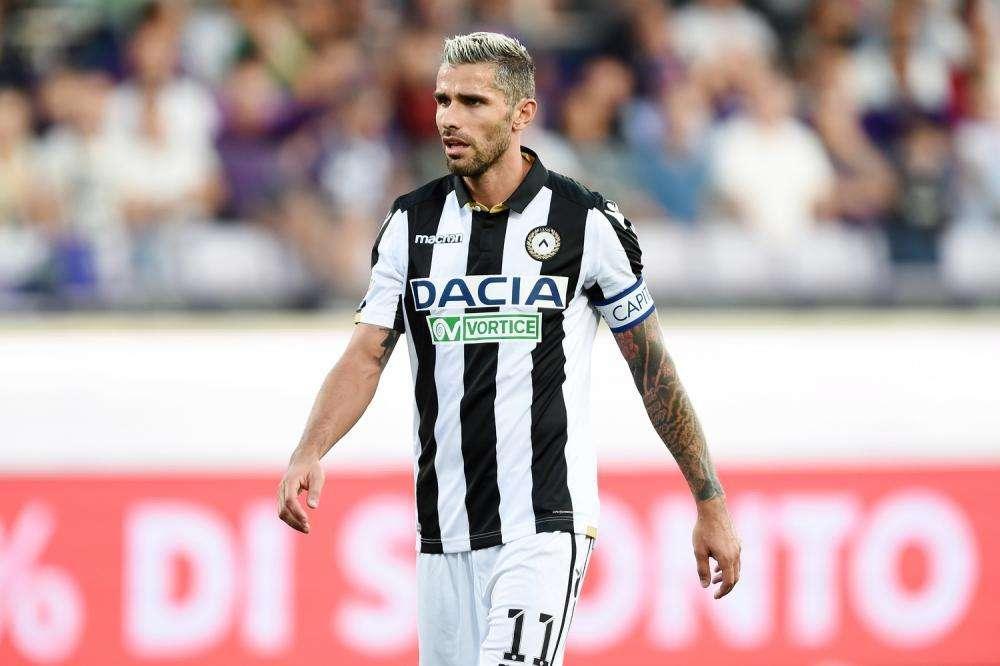 Genoa, visite mediche in vista per Behrami