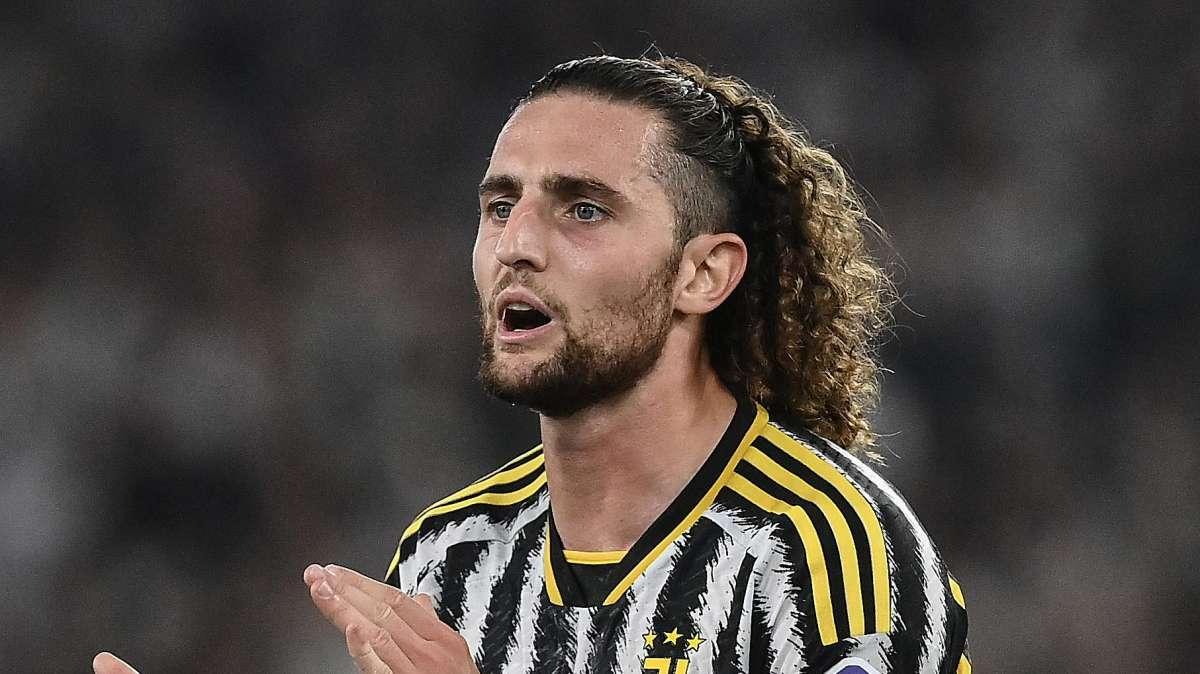 Calciomercato Roma - Sul taccuino di Ghisolfi anche Rabiot 