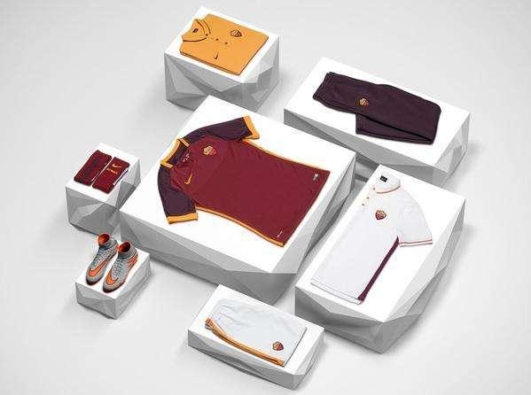Twitter Nike - In vendita il materiale tecnico della nuova stagione. FOTO!