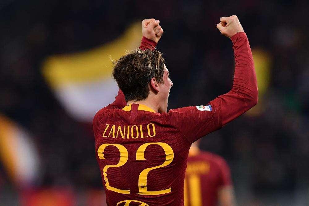 Accadde oggi - La Roma batte il Sassuolo. Julio Sergio in lizza per il premio "Samba de Oro". Dzeko: "Mi manca un po' di cattiveria"