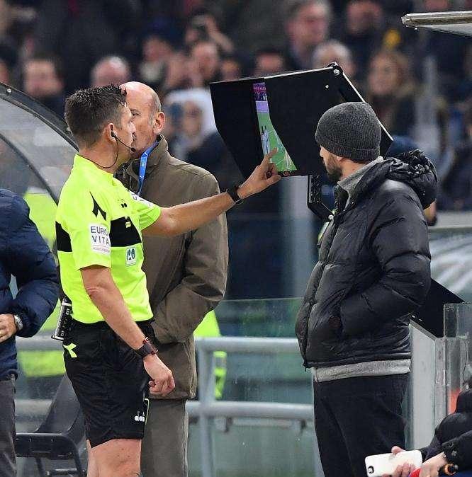 Accadde oggi - Rocchi minaccia querele dopo Roma-Inter. Fuori dalla Champions ad opera del City, le belle parole di Dzeko su Totti