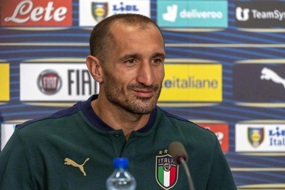 Mancini: "In questi giorni parlerò con Chiellini"
