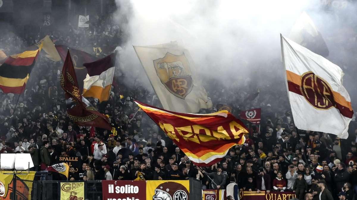 LA VOCE DELLA SERA - Si rivede in campo Pellegrini. Zalewski verso il recupero per il derby. Tanti i giallorossi convocati dalle rispettive nazionali