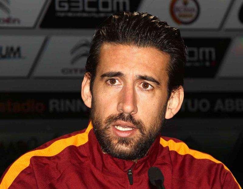 Twitter AS Roma: "Tanti Auguri Spolli"