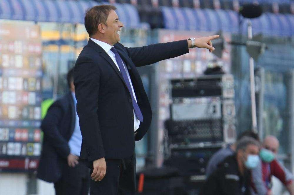 Cagliari, Semplici: "Con il Napoli come se fosse l'ultima"