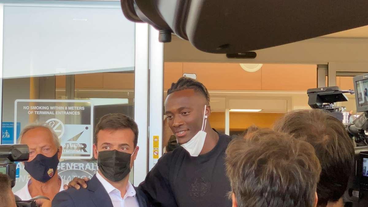 Accadde oggi - Benatia: "Totti voleva Ziyech a Roma, per Pallotta era una spesa eccessiva". Abraham sbarca a Roma. Falcao-Inter, spunta un clamoroso retroscena