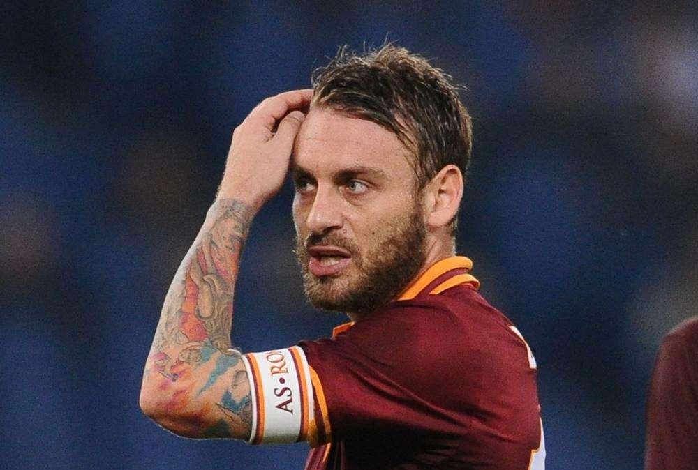 De Rossi: "L'obiettivo è tornare in Champions, ma quando si è in alto bisogna provare a rimanerci"