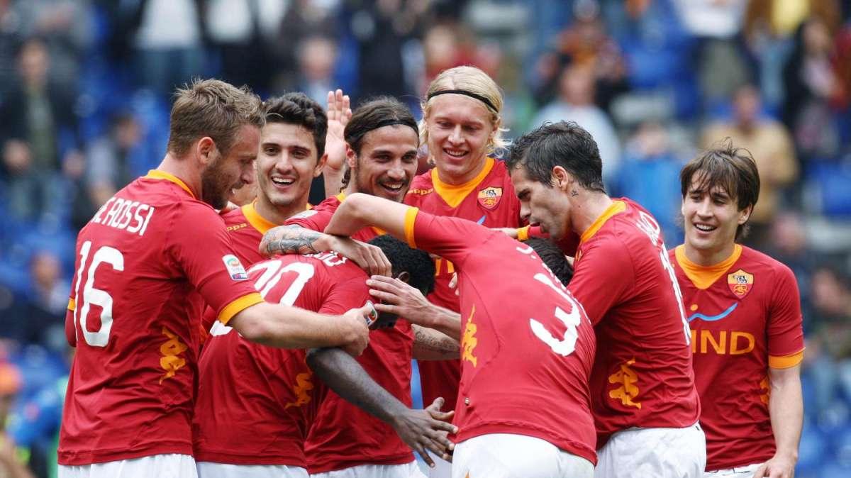 La Roma ringrazia i tifosi per il raggiungimento di 1.000.000 di fan su Facebook - VIDEO!