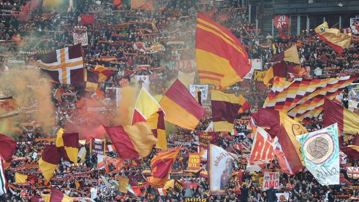 LA VOCE DELLA SERA - Problemi al polpaccio per Totti, differenziato per Pjanic. Gago: "Il terzo posto è possibile. Vorrei rimanere qui". Roma-Olimpico fino al 2015. Derby Primavera 1-1