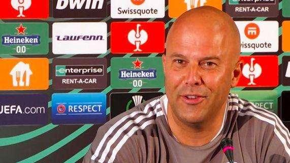 Feyenoord, Slot: "C'è tanta furbizia e maturità in questa Roma. I miei giocatori non rimangono influenzati dall'atmosfera dell'Olimpico, gli arbitri invece sì"
