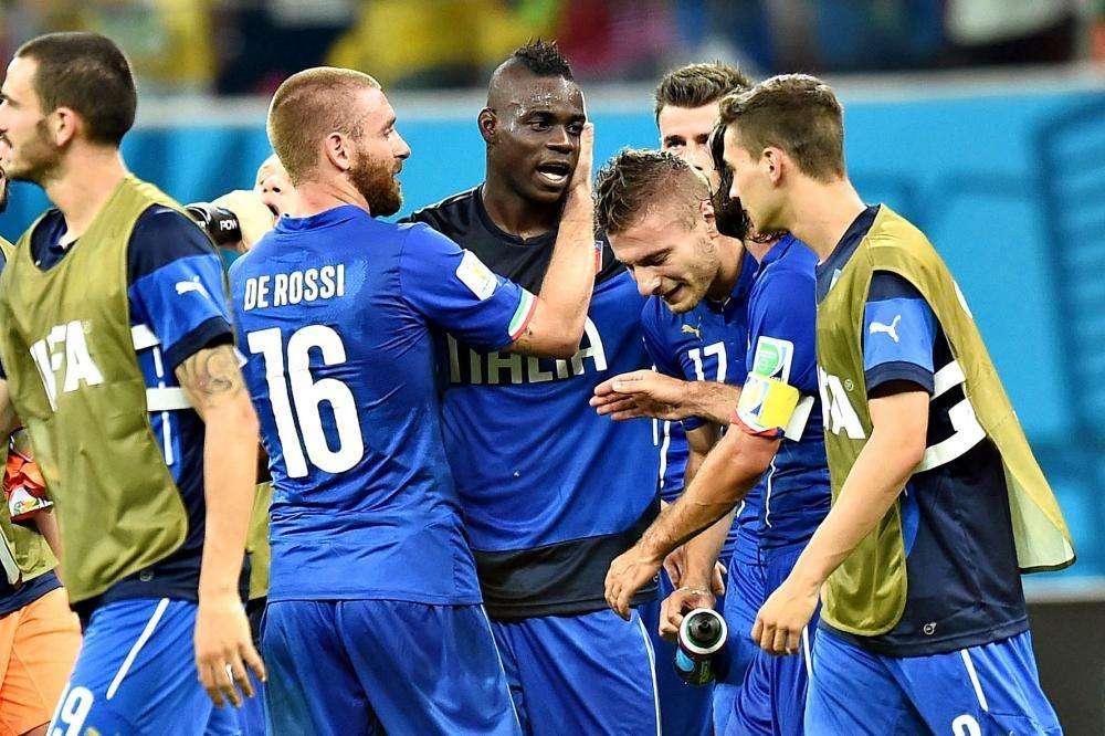 Balotelli su De Rossi: "Un onore averti come avversario e compagno"