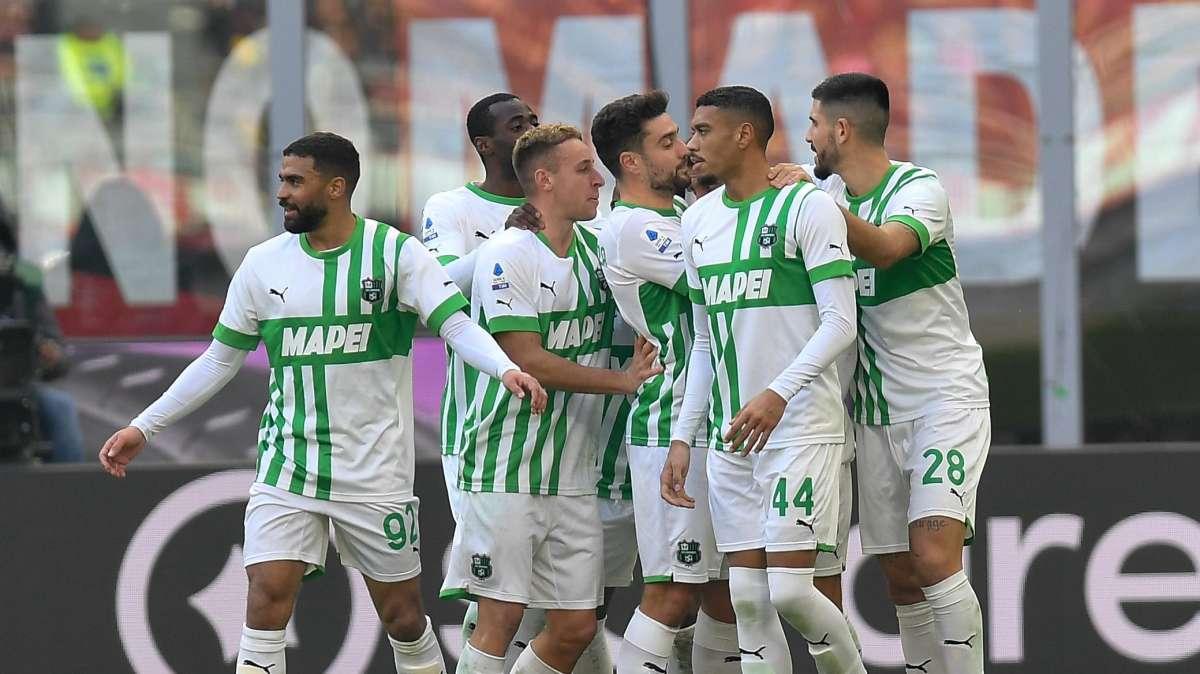 Cambio Campo - Spezzani: “Il Sassuolo non ha mai vinto all’Olimpico e non verrà a giocare per lo 0-0. Le parole di Mourinho? Se alleni la Roma, lo sai che giochi le Coppe”