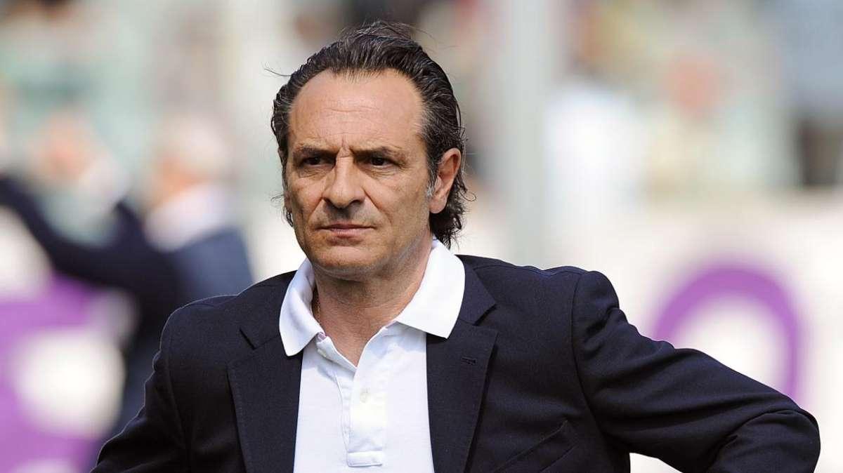 Prandelli: "Non penso a Totti per la nuova Italia"