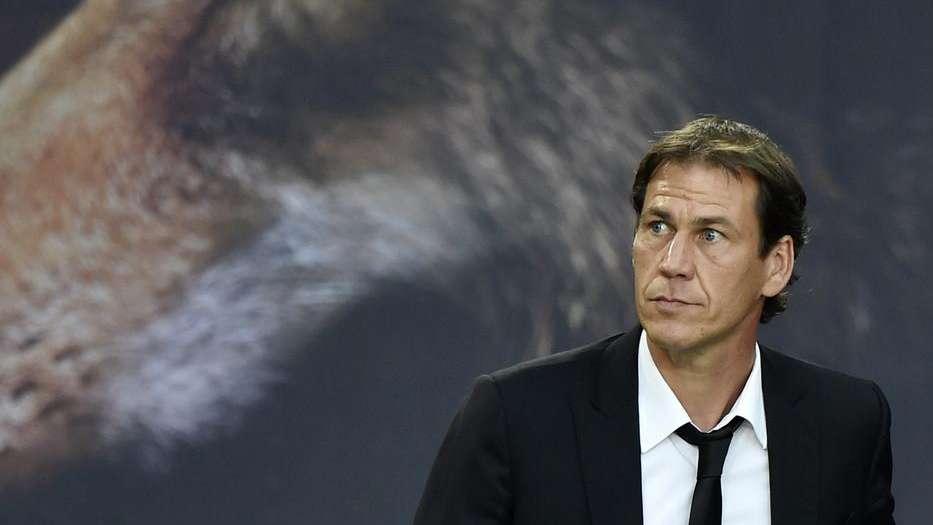 Twitter, Garcia: "Non importa il colore di un calciatore, conta solo se è bravo. Non bisogna mollare mai e avere voglia di vincere"