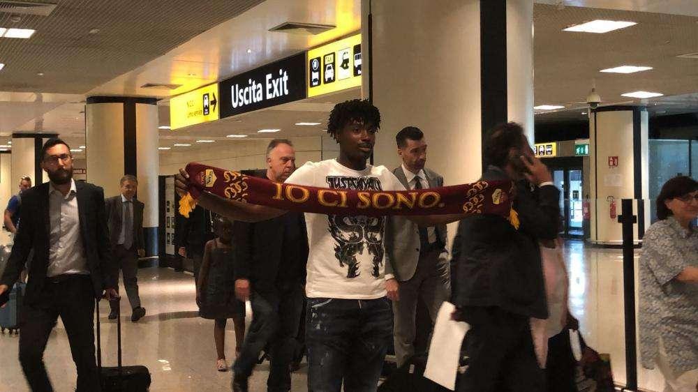 Bianda arrivato a Roma: "Felice di essere qui". Domani le visite mediche FOTO! VIDEO!