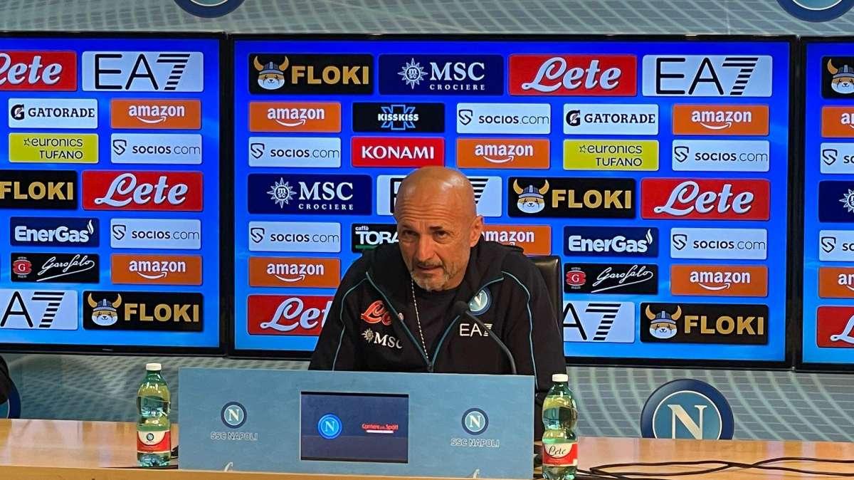 Napoli, Spalletti: "Anguissa? Non sarebbe corretto rischiarlo. Osimhen è nelle condizioni di essere scelto. Roma forte sui calci piazzati, ma penseremo a noi"
