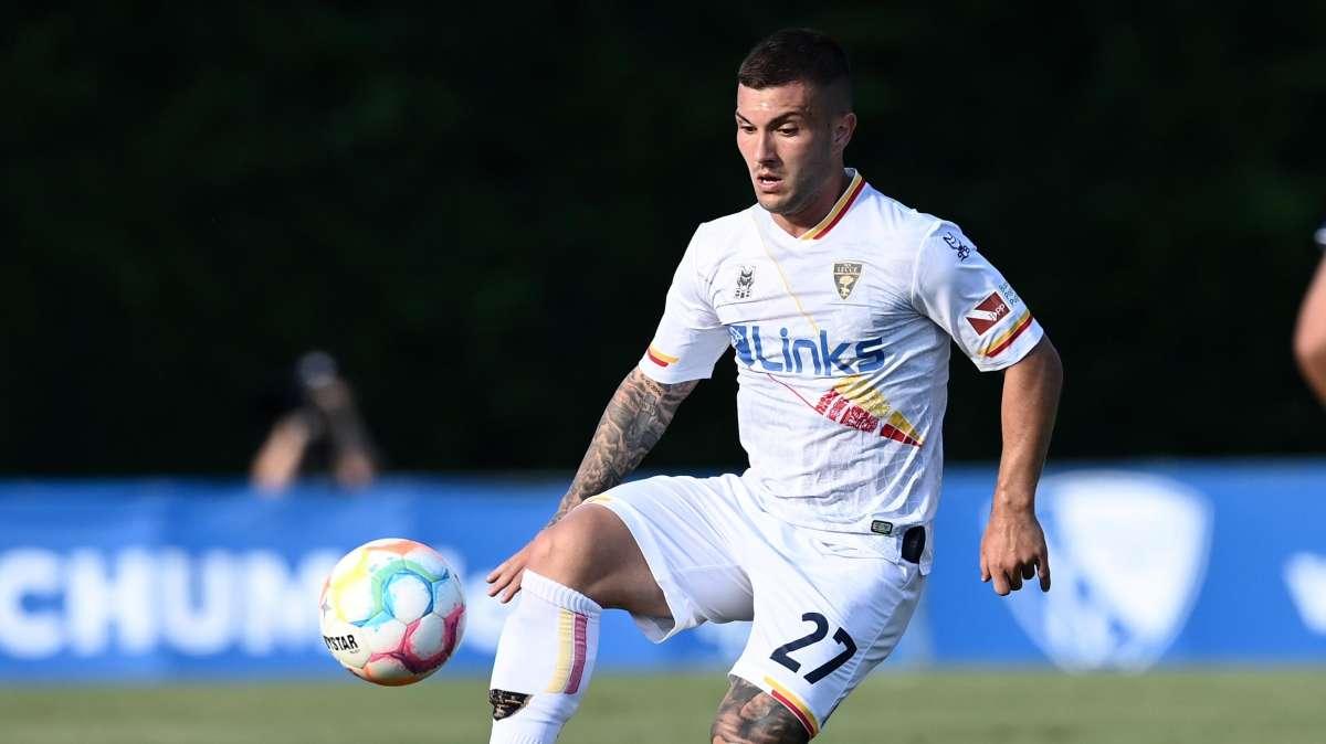 Lecce, Strefezza: "Volevamo portare il punto, abbiamo fatto una grande partita in dieci"
