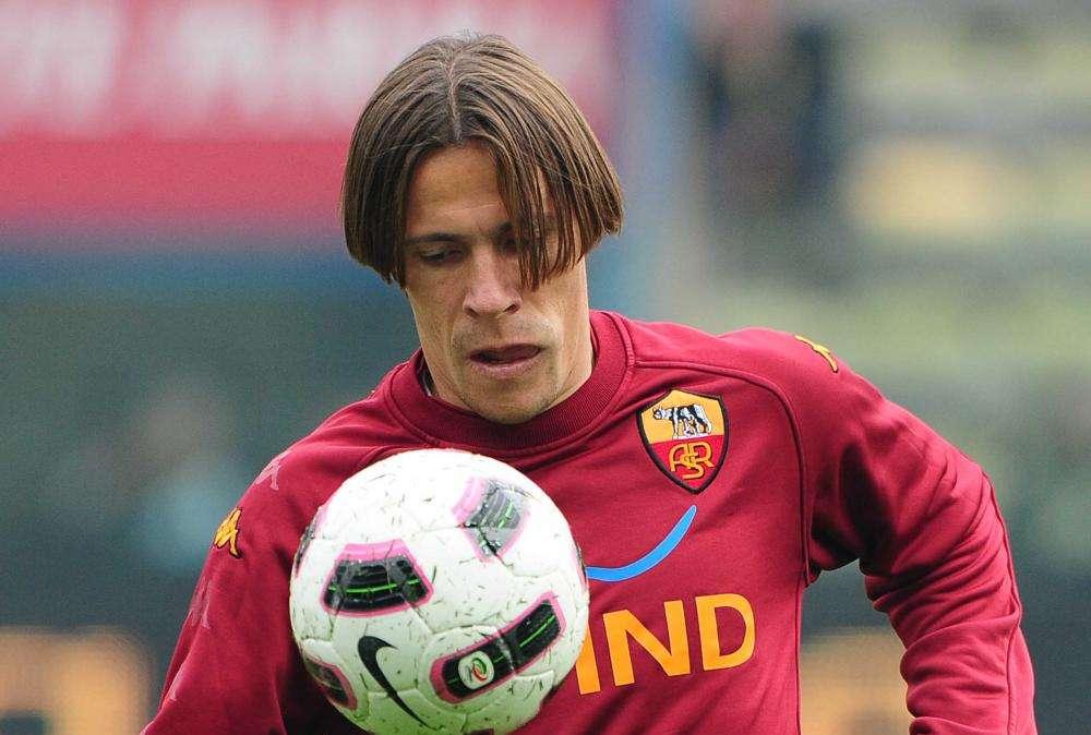 Per Taddei leggera distorsione al ginocchio destro