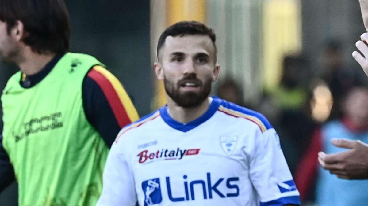 Lecce, Di Francesco: "Abbiamo conquistato un punto importante, ora dobbiamo continuare così"