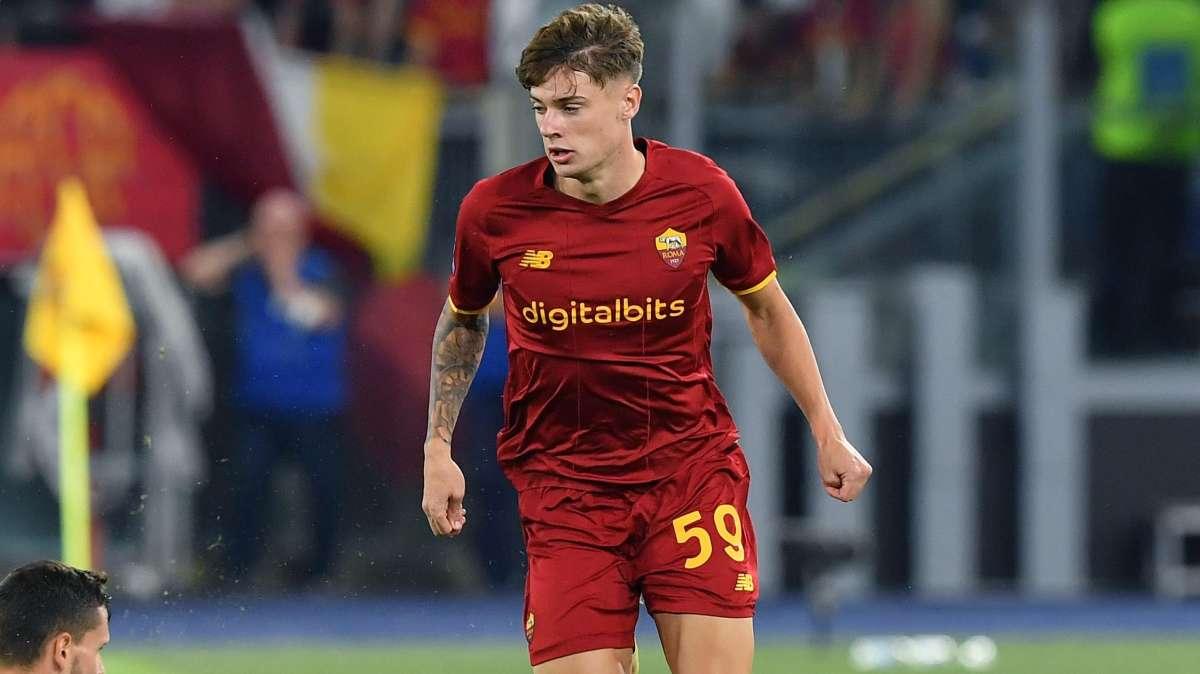 Zalewski: "La mentalità è quella di lottare su ogni pallone, siamo stati bravi a rimanere in partita. Siamo contenti di aver conquistato un punto contro una grande squadra"