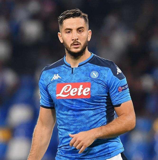 Fischi per Manolas all'annuncio delle formazioni