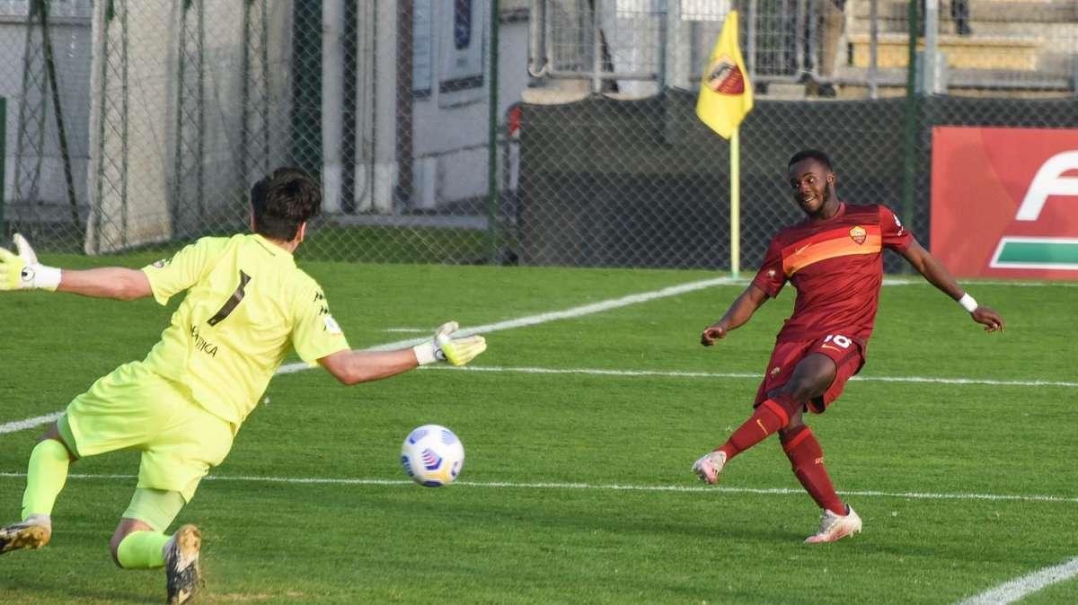 Primavera, Bamba: "Il mister ha detto di dare il 200%. La nostra forza è che anche chi parte dalla panchina vuole vincere"