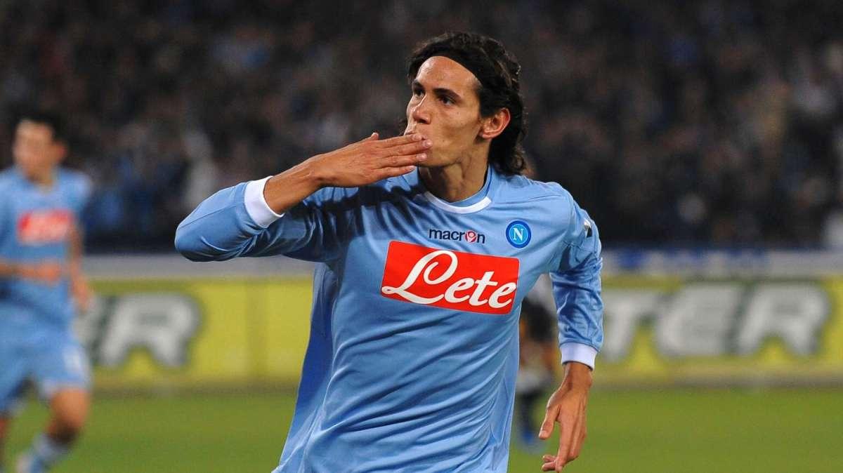 Napoli, Ag. Cavani: "Edi non si muove, stiamo bene qui"