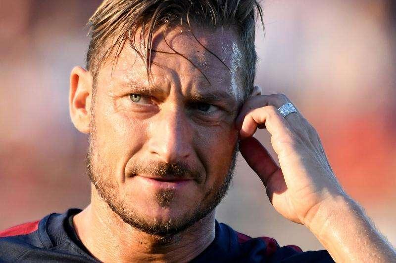 Totti: "Ilary interiorizza le mie difficoltà, ma con con Spalletti e Pallotta c'è sintonia totale: tutti per il bene della Roma"