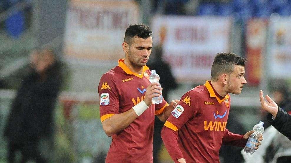 Twitter  - Florenzi: "Daje Roma", Castan risponde. FOTO!