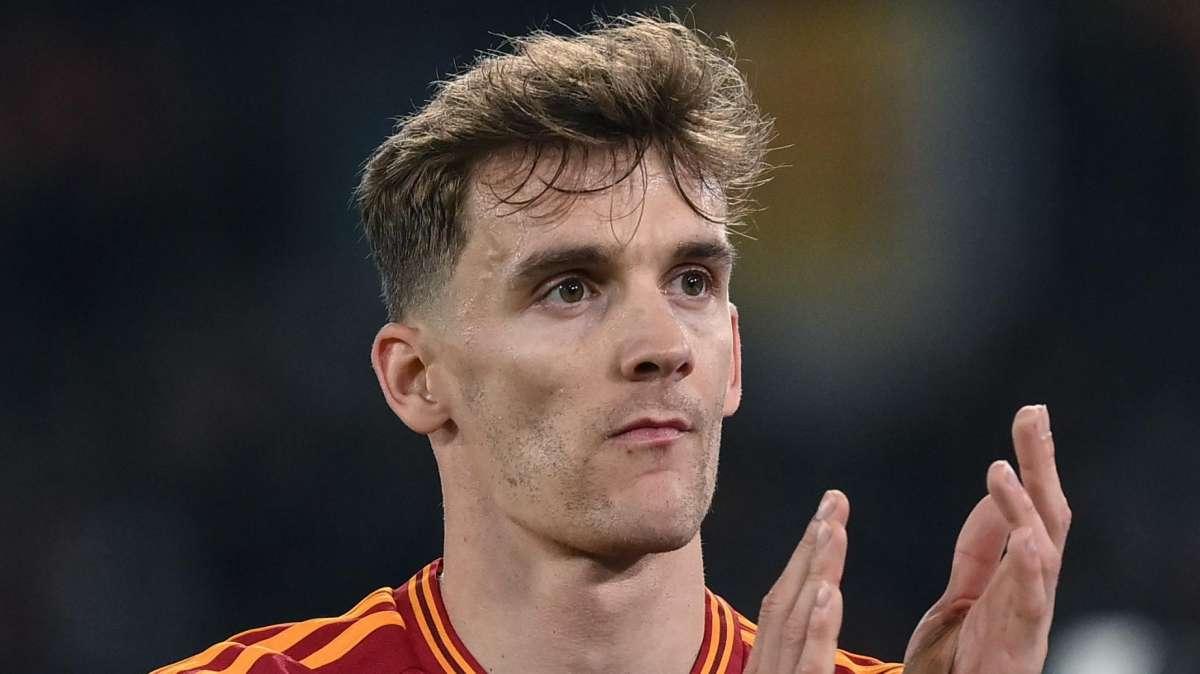 Llorente su Instagram: "Vittoria spettacolare. Grande lavoro di squadra e grande sostegno dei tifosi"