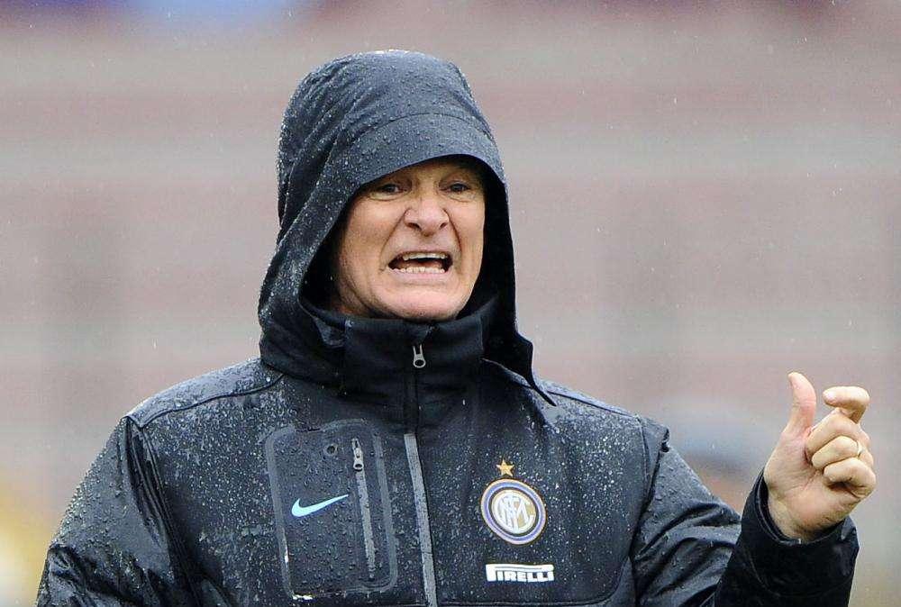 Inter, terapie per Sneijder. Domani conferenza stampa di Ranieri