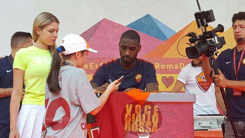 Gerson e Marchizza al Fan Village. Il difensore: "I giocatori della Juventus hanno pianto tanto dopo la finale". FOTO!