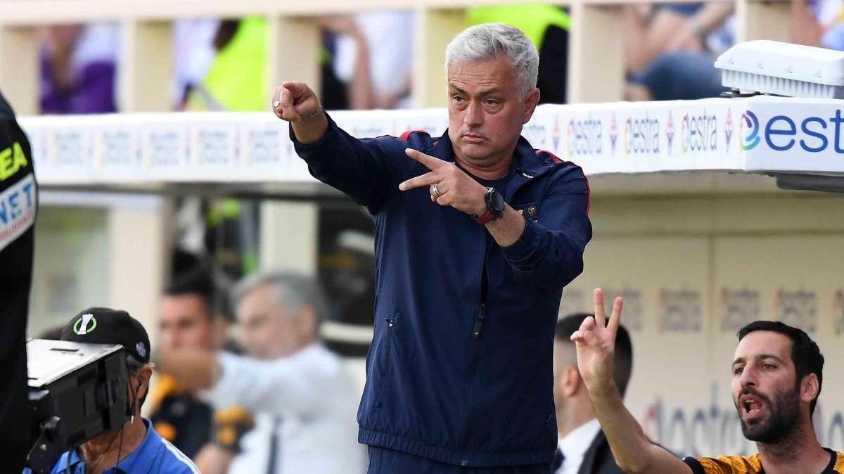 Mourinho: "La storia non fa vincere le finali. Nessuno si sarebbe aspettato questo cammino a inizio stagione"