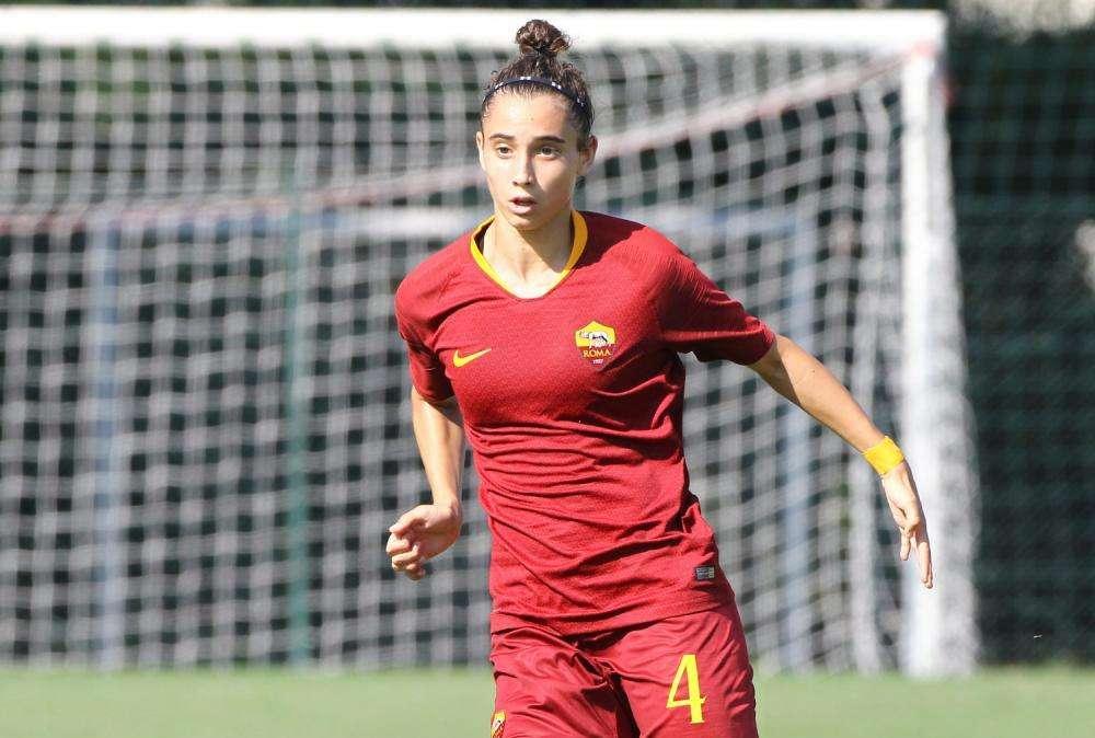 Roma Femminile, Soffia: "Giocare a Roma aumenta la pressione ma anche la voglia di migliorarsi"