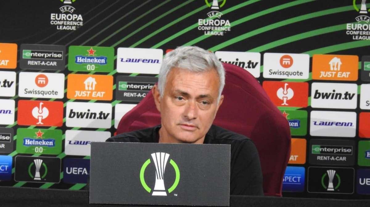 Mourinho sugli infortunati: "Mkhitaryan e Smalling out contro il Torino. Zaniolo in forse, ma se può giocare lo mando in campo senza pensare al Feyenoord"