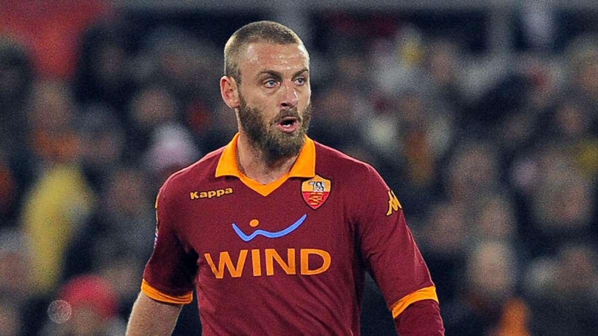 Roma-Lazio - I duelli del match: De Rossi sfida Hernanes a centrocampo