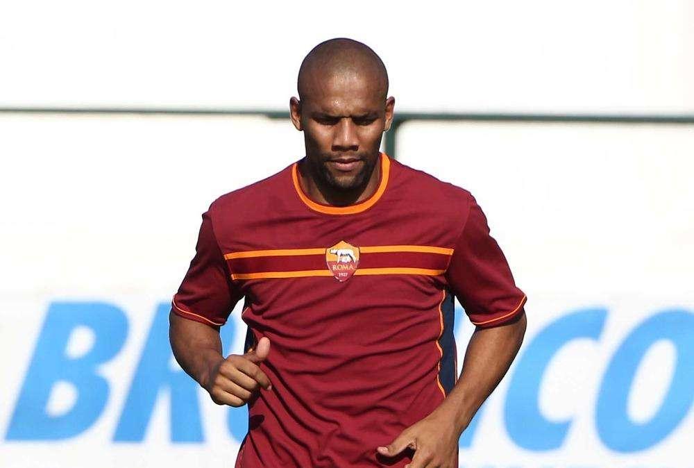 COMUNICATO AS ROMA - Due anni di contratto per Maicon, svincolato dal Manchester City