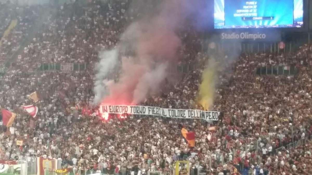Striscione all'Olimpico: "In Europa torna fiero il colore dell'impero". FOTO!