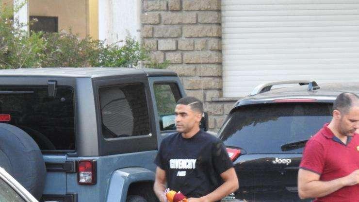 Defrel arrivato a Trigoria: "Sono contento di essere in una big. Forza Roma!". Domani alle 9:00 le visite mediche, firma e partenza per gli USA. FOTO! VIDEO!