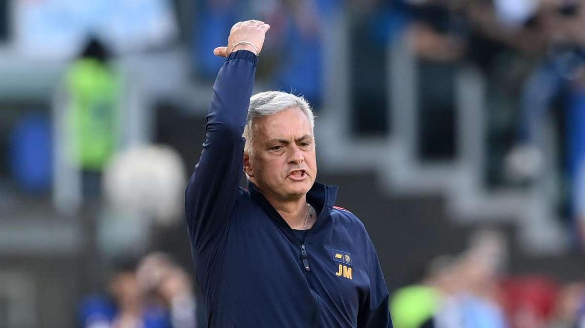 "Se un condannato per calcioscommesse attacca la mia etica mi fa piacere": Mou contro Ulivieri. Cosa è successo
