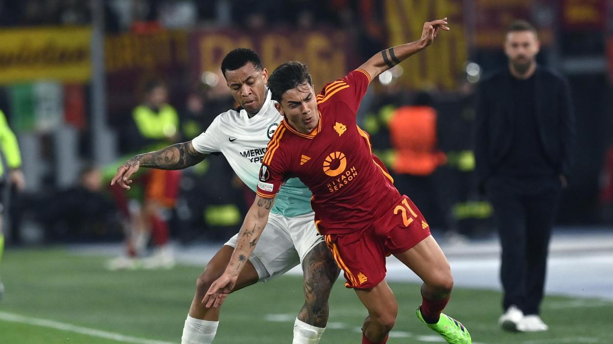 Brighton-Roma - La presentazione del match con le note di Lando Fiorini in sottofondo. VIDEO!