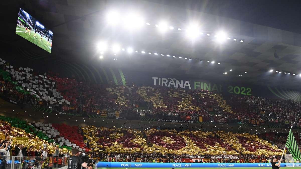 TIRANA - Le scenografie delle due squadre. FOTO!