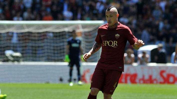 LA VOCE DELLA SERA - Nainggolan: "Seedorf il mio idolo. Vorrei rimanere alla Roma". De Rossi verso il rinnovo. Il Liverpool su Salah