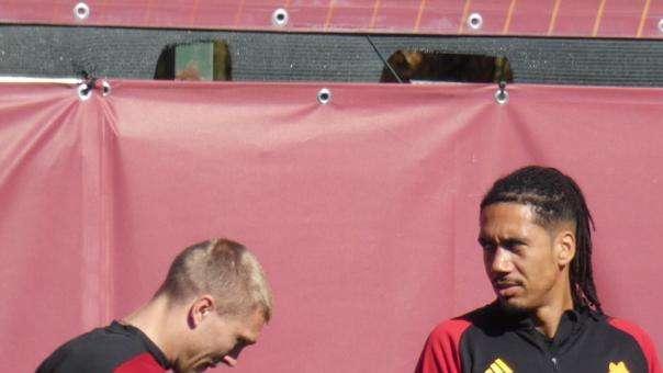 Smalling prova a rassicurare tutti sui social: l'indizio sulle sue condizioni